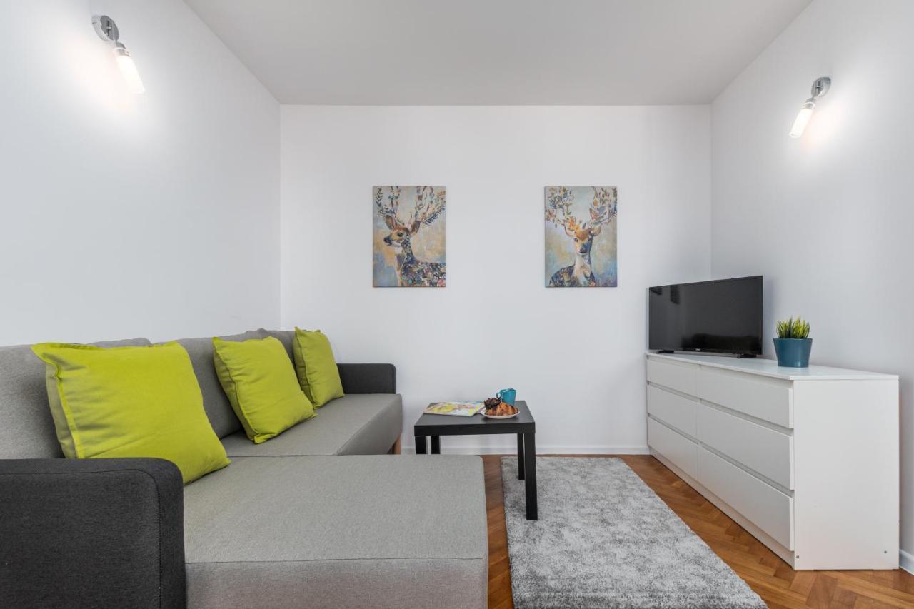 Apartaments Solec 79 By Noclegi Renters Varsavia Esterno foto