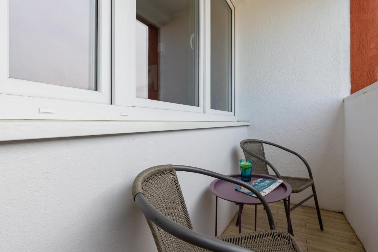 Apartaments Solec 79 By Noclegi Renters Varsavia Esterno foto