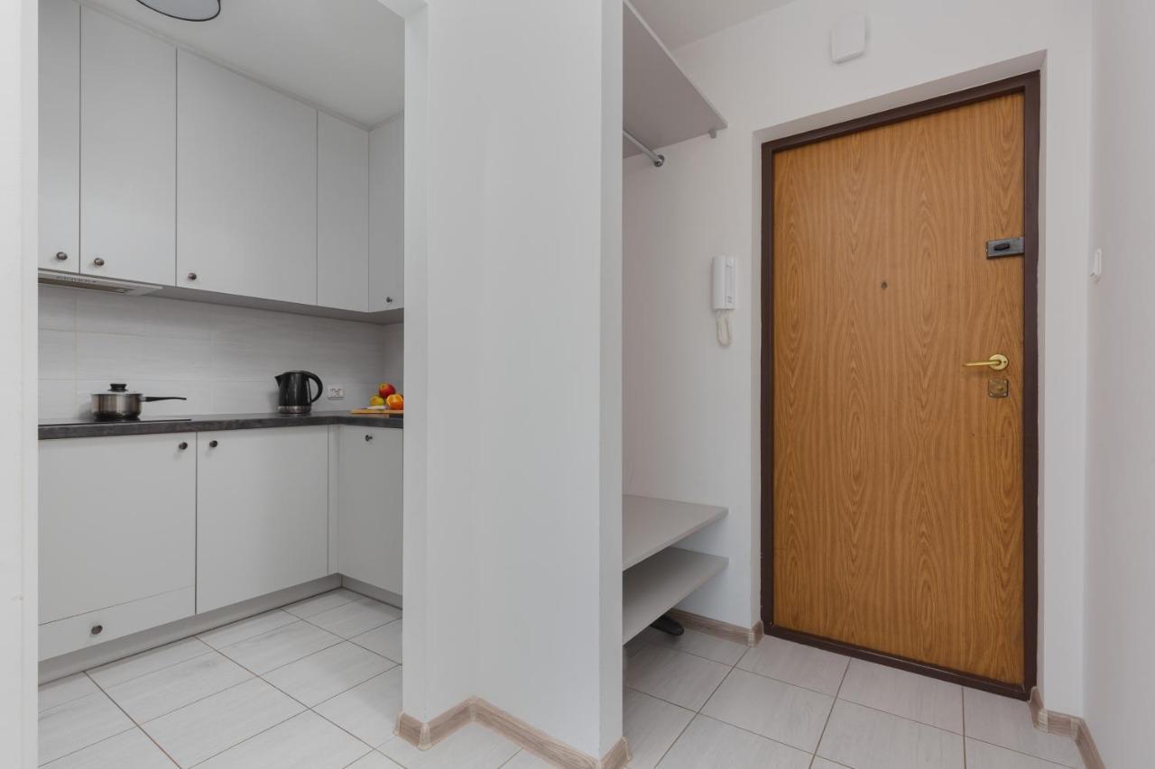 Apartaments Solec 79 By Noclegi Renters Varsavia Esterno foto