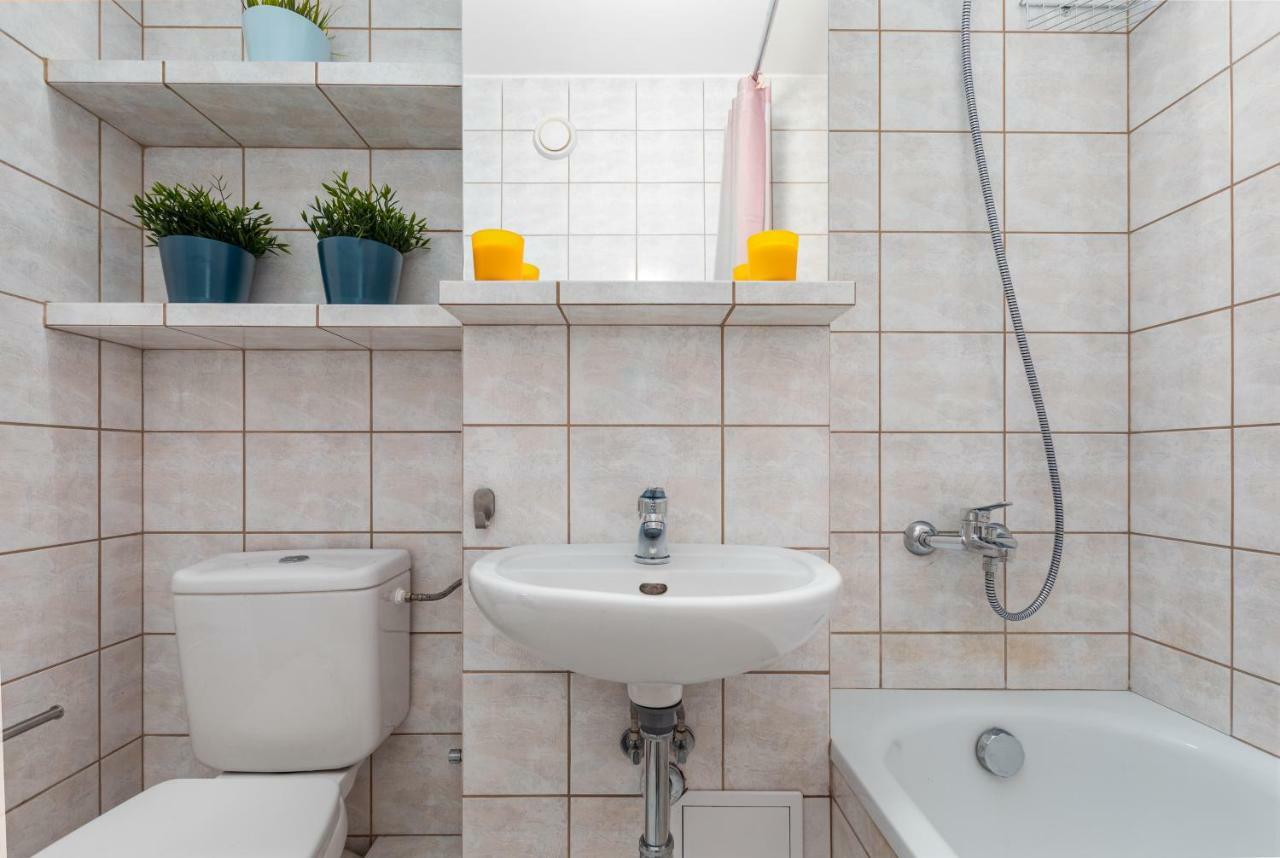 Apartaments Solec 79 By Noclegi Renters Varsavia Esterno foto